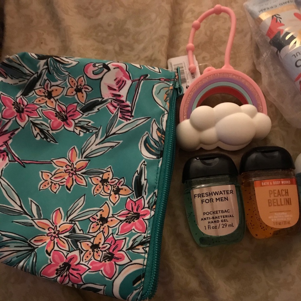Pouch bundle